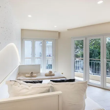Juan-les-pins 2br Design Walk To شقة أنتيب