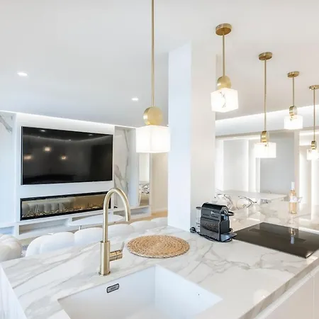 Juan-les-pins 2br Design Walk To * أنتيب